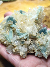 VANADIUM-RICH BERYL FLUORITE QUARTZ WORLD CLASS MUSEUM GRADE 180 G picture