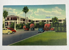 Postcard Casa Ricardo Hotel Kingsville Texas Curteich Linen Old Cars 1940s VTG picture