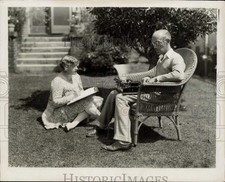 1928 Press Photo Actors the Gleasons Work on Film Script They'll Star In, CA picture