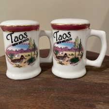 Salt & Pepper Shakers Taos New Mexico Vintage 2.5 inch tall picture