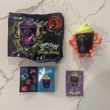 Halloween Wendys FROSTY FRIGHTS 2026 Variant TARANCHILLA Bag, Card and Stickers picture