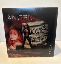 Buffy The Vampire Slayer” Angel TV Series Welcome Faith Statue LE 1572/3000 picture