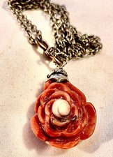 ROSE W/A CARVED WHITE LEAF W Yellow Center Tibetan SS Rose Cap… BEAUTIFUL GIRLY picture