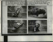 1960 Press Photo Don Bither in car crash at Lakewood Park race in Atlanta Ga picture