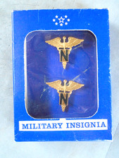 US Army Nurse collar insignia (2) marked 1/2010K GF S 21 in original box picture