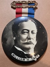 1908 William H. Taft 3 1/2” Photograph Button On Hanger In Box Clean picture