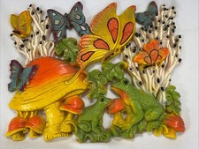 Vintage 1970’s Homco Plastic Wall Plaque Frogs,Butterflies & Mushrooms picture