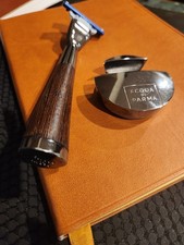 Acqua di Parma Collezione Barbiere Luxury Razor & Stand - Exotic Wenge Wood Ed. picture