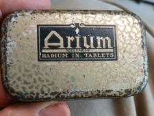 RARE Vtg 1920s Arium Radium Pills Medicine Tin Tablet Box quack chemistry picture