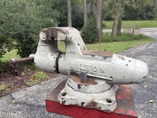 4.5” Wilton Vise, New Jaws picture