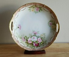 RARE NIPPON GOLD GILT HAND PAINTED ROSES PLATE w/ WALL MOUNT HARDWARE picture