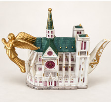 Fitz & Floyd Notre Dame Cathedral Teapot 1995 Limited Edition #1121/7500 picture