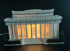 Dept. 56 Retired Lincoln Memorial American Pride Illuminated Monument Replica picture