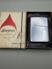 Engine Turned Pinstripe Vintage 1965 Chrome Zippo Lighter **READ B79 picture