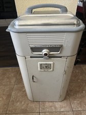 Vintage 1950s Westinghouse Electric Roaster Oven W/ Bottom Cabinet (PICKUP ONLY) picture