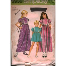 Vintage 1971 Simplicity 9956 Girls Dress Sewing Pattern Size 8 Breast 27 Boho picture