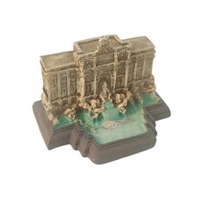 Baroque Rome Trevi Fountain Landmark Model Figurine Home Resin Table Ornament picture