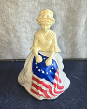 Avon Betsy Ross Woman Figurine Sonnet Cologne Bottle 1976 Ceramic Stars - Full picture