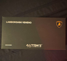 AUTOart Signature Lamborghini Veneno 1:18 Scale Diecast Model Car picture