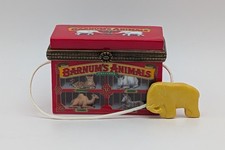 Barnum's Animal Crackers Porcelain Hinged Trinket Box Midwest of Cannon Falls picture