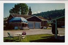 CHANDON’S MOTEL, MT. SHASTA, CALIFORNIA – 1950s Postcard - Closed in late 1970s picture