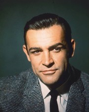 Sean Connery British actor wearing a grey tweed jacket a white shi- Old Photo picture