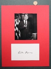 1970-78 Nixon Federal Reserve Chairman Arthur Burns signed autograph card set -- picture