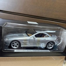 Mercedes Benz VISION SLR McLaren 1/18 Unopened and unused picture