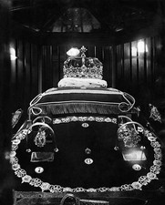 Crown Jewels September 1948 Historic 1940s Old Photo picture