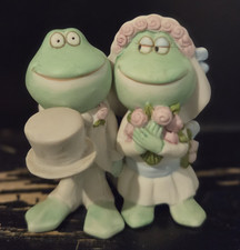 1986 Fabrizio for George Good Corporation Frog Bride & Groom Wedding Couple  picture
