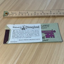 GENUINE ADULT OLD VINTAGE DISNEYLAND TICKET BOOK A-E - JUNE 1976 picture
