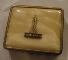 antique NEW YORK CITY souvenir RHINESTONE CELLULOID? MAKEUP COMPACT vanity picture