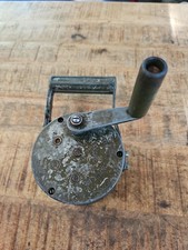 ww2 WW11 hand held crank air raid siren Federal Electric Co Chicago WORKS Army picture