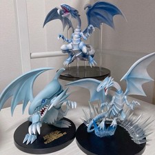 Blue Eyes White Dragon Figure Collectible Yu-Gi-Oh Authentic Anime Japan picture