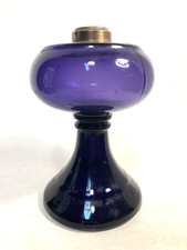 Early 1900s pedestal Lamp, Purple Oil Lamp, irradiated picture