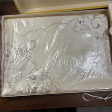 VINTAGE BELCREST Oval TABLECLOTH&12 NAPKINS CREAM&GRAY EMBROIDERED FLORAL NIB picture