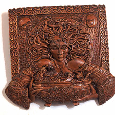 Cerridwen Celtic Knot Border Resin Wall Plaque Brown Ebros picture