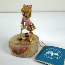 Ron Lee Collectors Club 24K Plated Accents Female Lady Golfer Figurine on Quartz picture