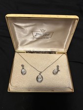 Vtg Van Dell Cameo Sterling Silver Set Earrings & Necklace W/ Box picture
