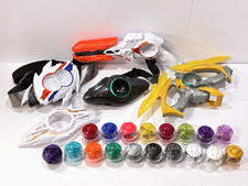 BANDAI DX Zeztz Driver Henshin Belt & 18 Rider Capsule Kamen Rider Zeztz Jp Used picture