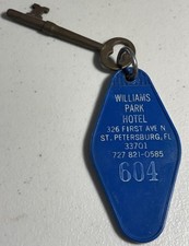 VINTAGE OLD ST. PETERSBURG FLORIDA WILLIAMS PARK HOTEL SKELETON KEY & FOB picture