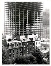 LG48 1964 Orig Photo OLD HOUSE SITS IN SHADOW OF NEW BOSTON STATE OFFICE BLDG picture