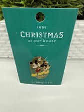 Vintage 1995 Disney Store Christmas at Our House Mickey Minnie Pin picture