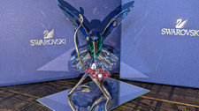 Swarovski Crystal Hummingbird Figurine Blue Green w/ Pink Flower in Original Box picture