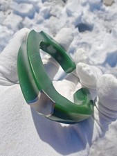 Canadian Spinach Green Nephrite Jade Bangle (66.53mm Horizontal Inner Diameter) picture