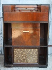 WORKING Vintage 1947 Crosley Model 86CR Radio-Phonograph Console  picture