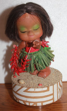 Vintage plastic Vinyl Rubber Hula Girl Doll Music Box Cutie Works grass skirt picture