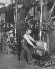 Manufacturing Hispano-Suiza Aircraft Engines at Wright-Martin 8x10 photo c.1918 picture