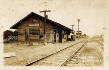1910s Livermore Iowa Railroad Depot CRI&P Station Tracks RPPC Postcard COPY picture