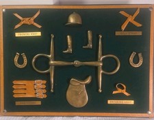 Dezine Equestrian Horse Tack Shadow Box Bits Knots Horseshoe Wall Decor 16